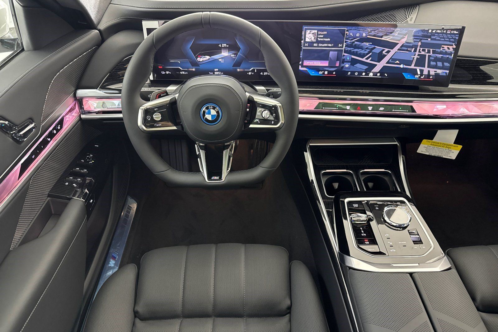 Used 2026 BMW i7 xDrive60 w/ M Sport Package RWD image 27