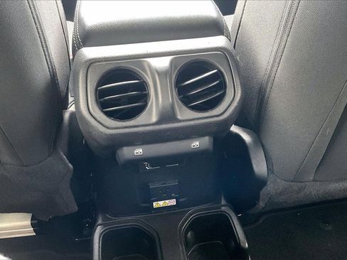 Certified 2020 Jeep Wrangler Unlimited Sahara image 16