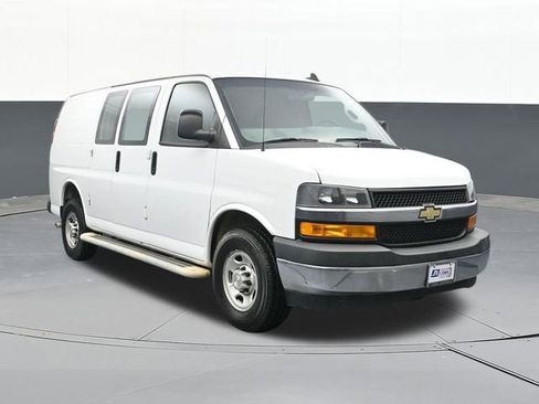 Used 2021 Chevrolet Express 2500 Work Van w/ Driver Convenience Package image 22