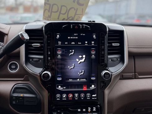 Used 2019 RAM 3500 Laramie image 15