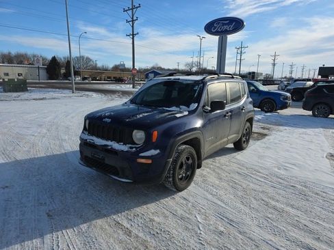 Used 2019 Jeep Renegade Sport image 5