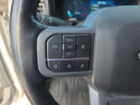 Used 2023 Ford F450 Lariat image 28