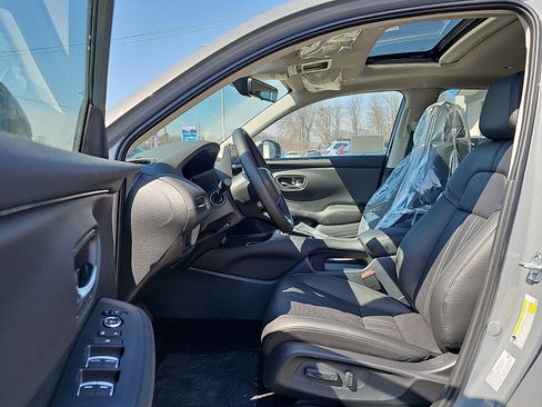 New 2026 Honda HR-V EX-L image 6