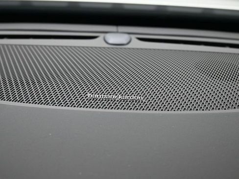 New 2026 Volvo XC90 B6 Ultra w/ Protection Package image 31