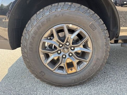 New 2025 Ford Expedition Tremor image 9