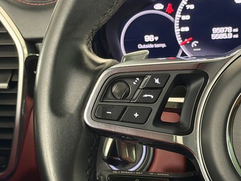 Used 2019 Porsche Cayenne S AWD/4WD image 14