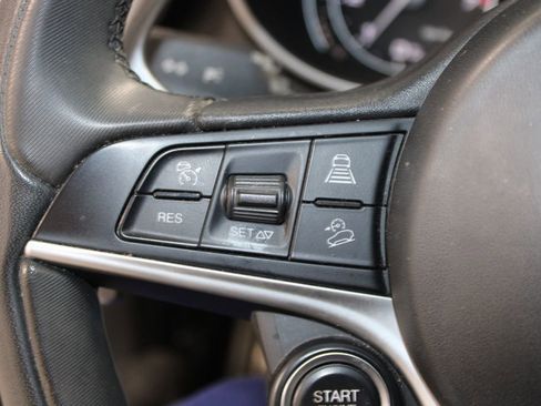 Used 2018 Alfa Romeo Stelvio Ti Sport image 21