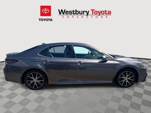 Certified 2024 Toyota Camry SE FWD image 7