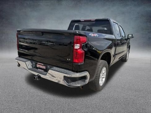 Used 2021 Chevrolet Silverado 1500 LT AWD/4WD image 6