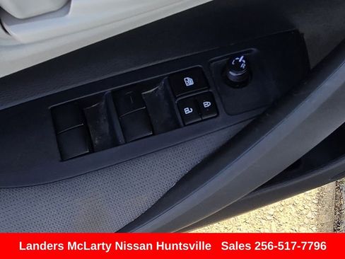 Used 2023 Toyota Corolla LE image 20