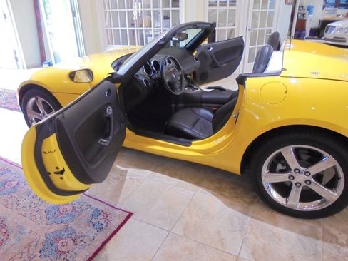Used 2007 Pontiac Solstice Convertible RWD image 34