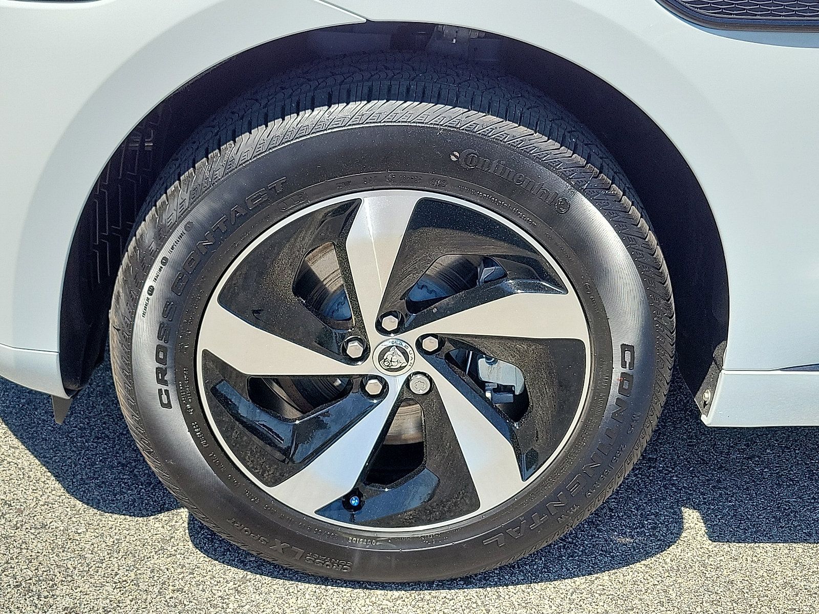 Used 2025 Jaguar F-PACE R-Dynamic S AWD/4WD image 9