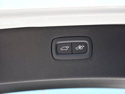 New 2026 Volvo XC90 B6 Ultra w/ Protection Package Premier AWD/4WD image 28