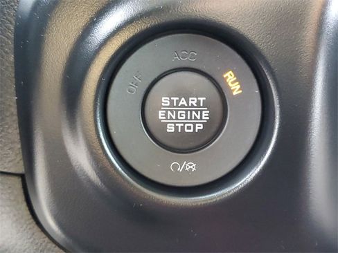 Used 2019 Jeep Wrangler Unlimited Sport S image 18