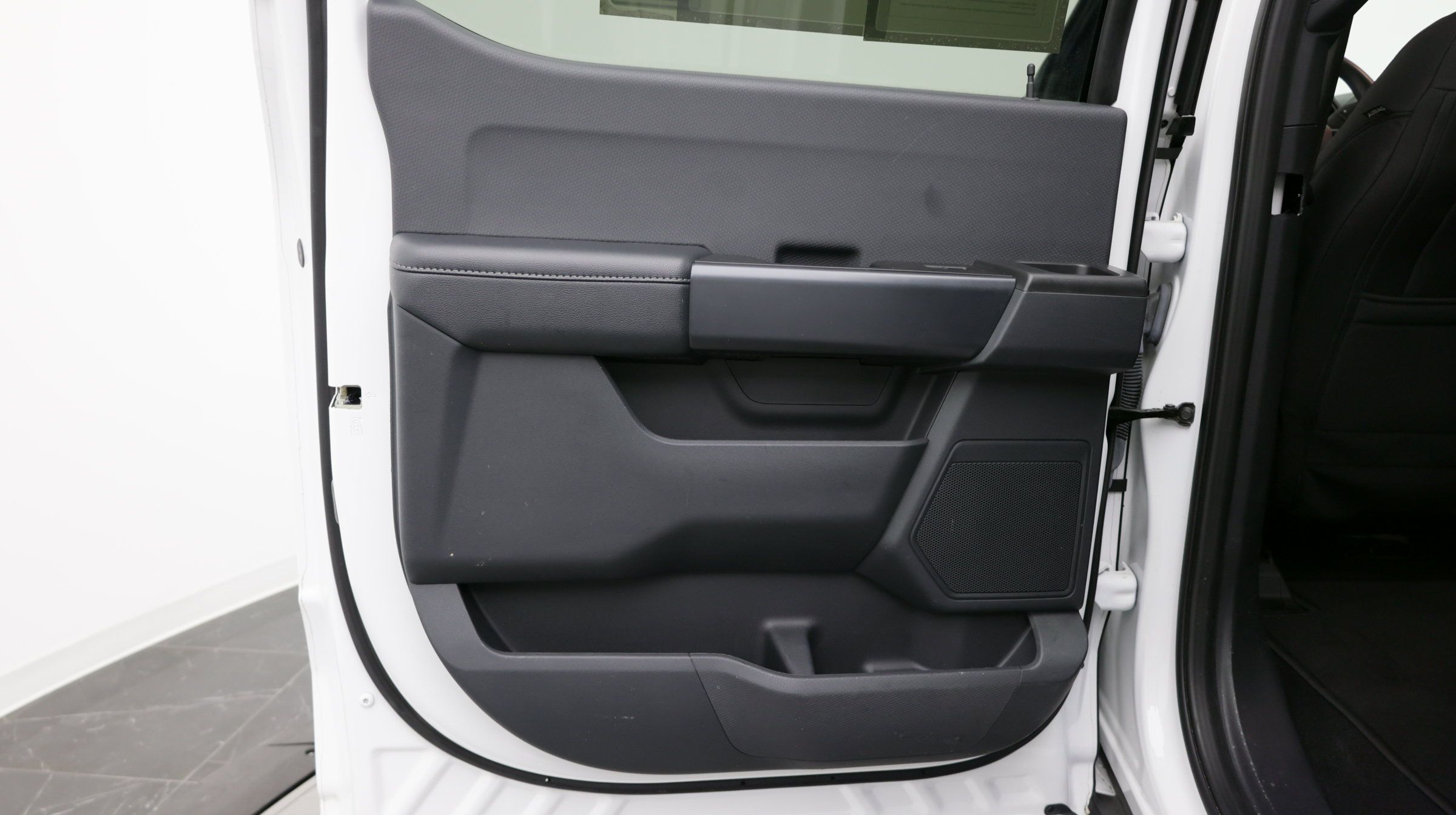 Used 2023 Ford F150 XL w/ STX Appearance Package RWD image 28