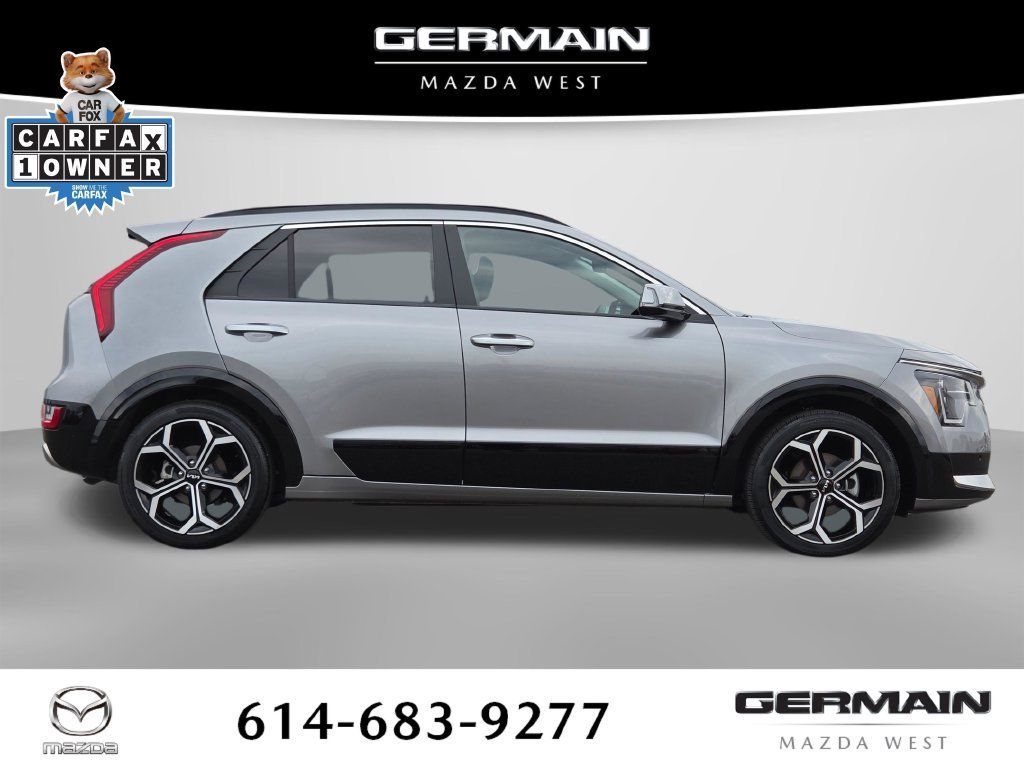 Used 2024 Kia Niro SX Touring FWD image 8