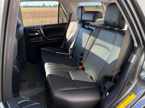 Certified 2023 Toyota 4Runner TRD Off-Road Premium w/ Moonroof Package image 25