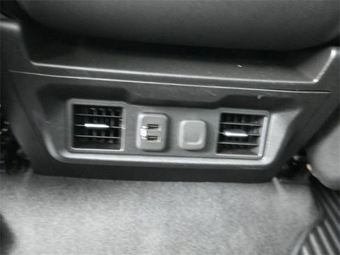 Used 2023 Chevrolet Silverado 2500 LTZ image 20