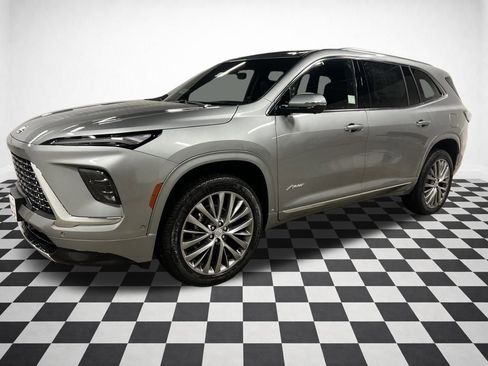 New 2026 Buick Enclave Avenir image 4