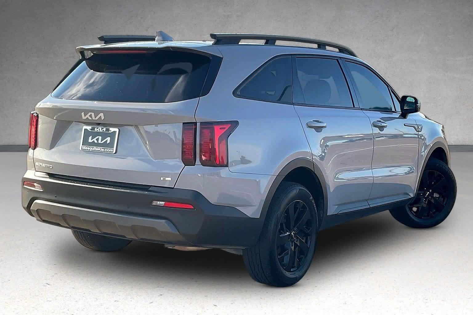Used 2023 Kia Sorento S w/ Panoramic Sunroof Package AWD/4WD image 21
