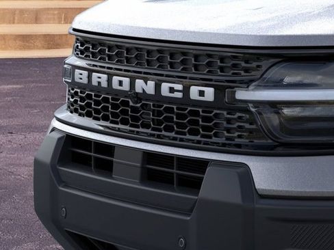 New 2026 Ford Bronco Sport Outer Banks w/ Outer Banks Tech Package+ AWD/4WD image 17