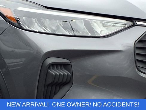 Used 2023 Ford Escape Active AWD/4WD image 29