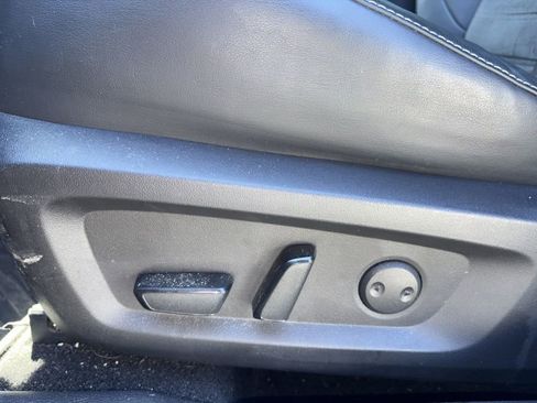 Used 2022 Mitsubishi Outlander SE image 20