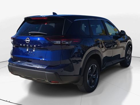 New 2026 Nissan Rogue SV image 10
