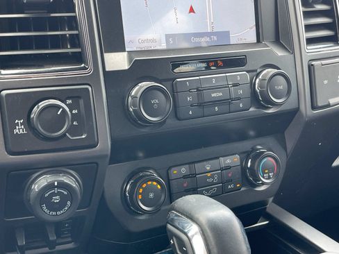 Used 2020 Ford F150 XLT w/ Equipment Group 302A Luxury AWD/4WD image 22