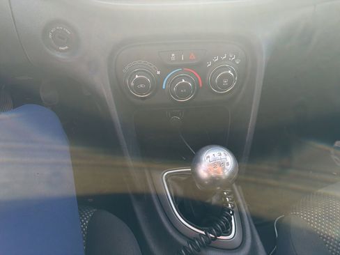 Used 2016 Dodge Dart SE w/ Convenience Group image 15