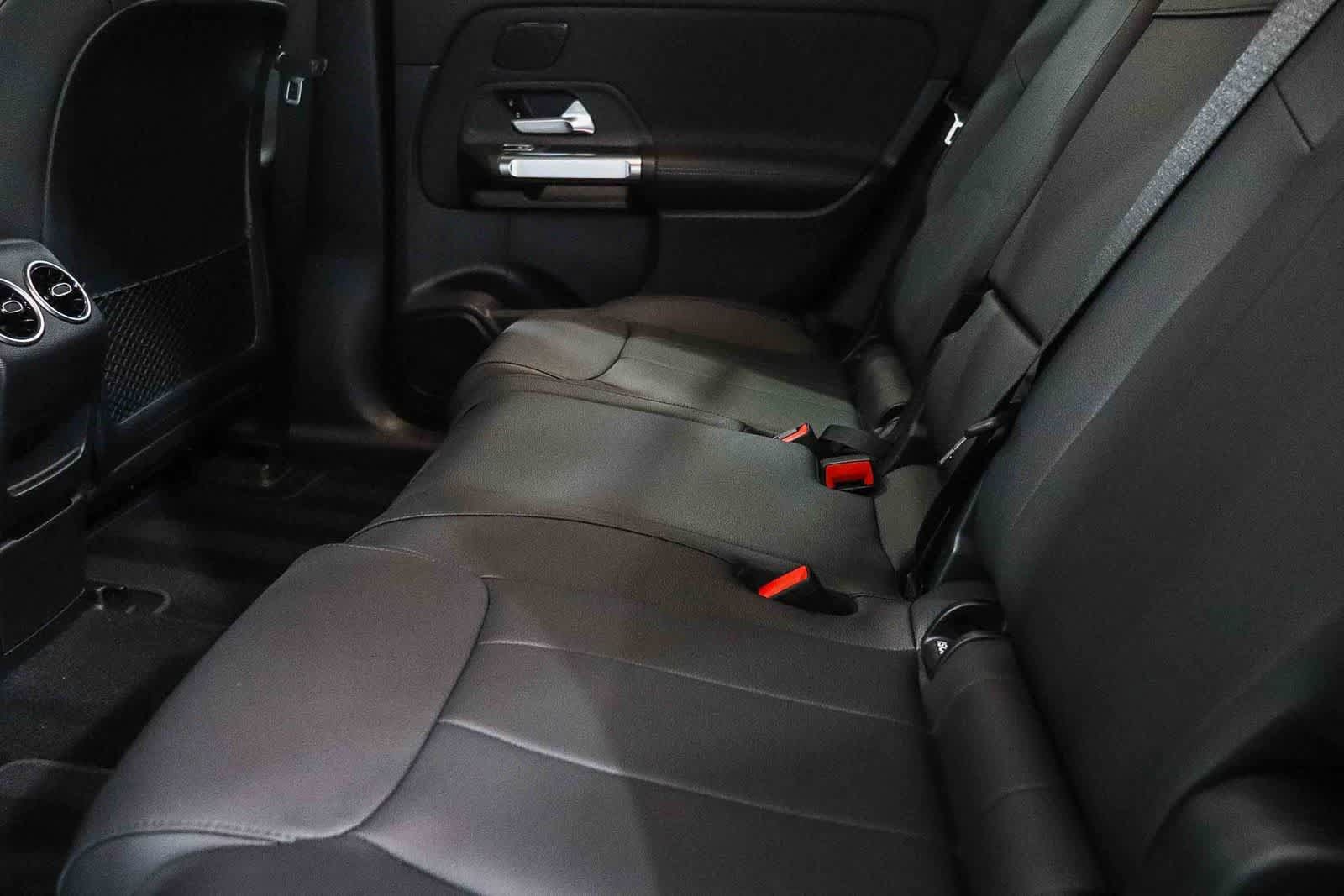 Used 2024 Mercedes-Benz EQB 250+ image 20