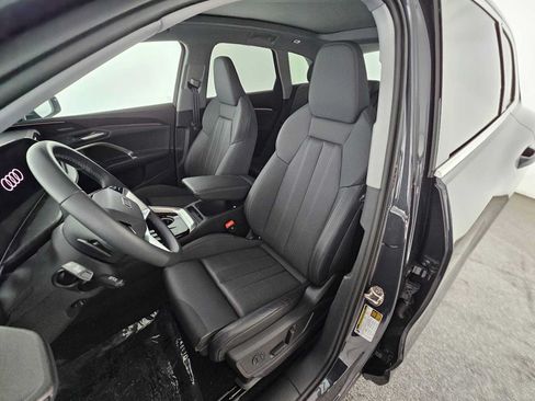 Used 2025 Audi Q5 Premium Plus w/ Premium Plus AWD/4WD image 21