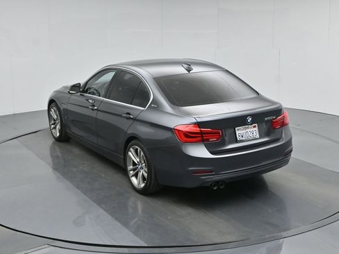Used 2018 BMW 330e w/ Convenience Package image 41
