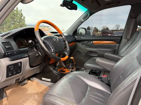 Used 2005 Lexus GX 470 image 15
