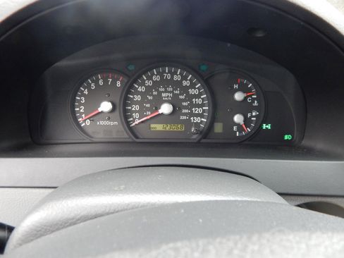 Used 2006 Kia Sorento 4WD image 24