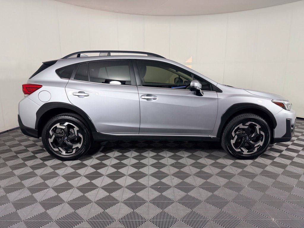 Used 2022 Subaru Crosstrek 2.5i Limited w/ Moonroof Package 2 AWD/4WD image 14