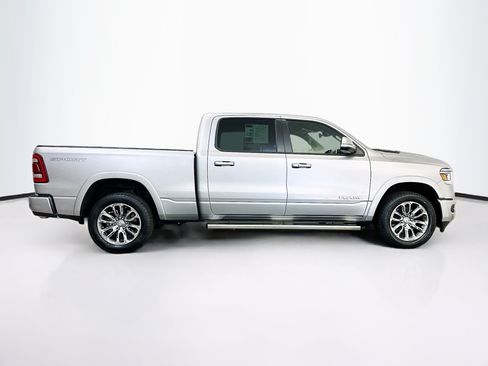 Used 2022 RAM 1500 Laramie w/ Sport Appearance Package AWD/4WD image 10