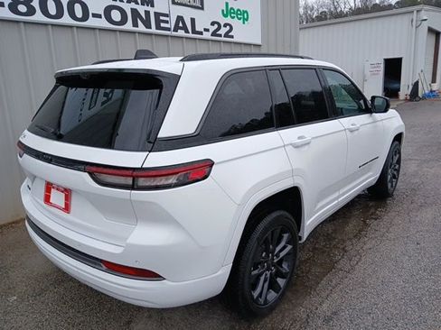New 2026 Jeep Grand Cherokee Limited image 3