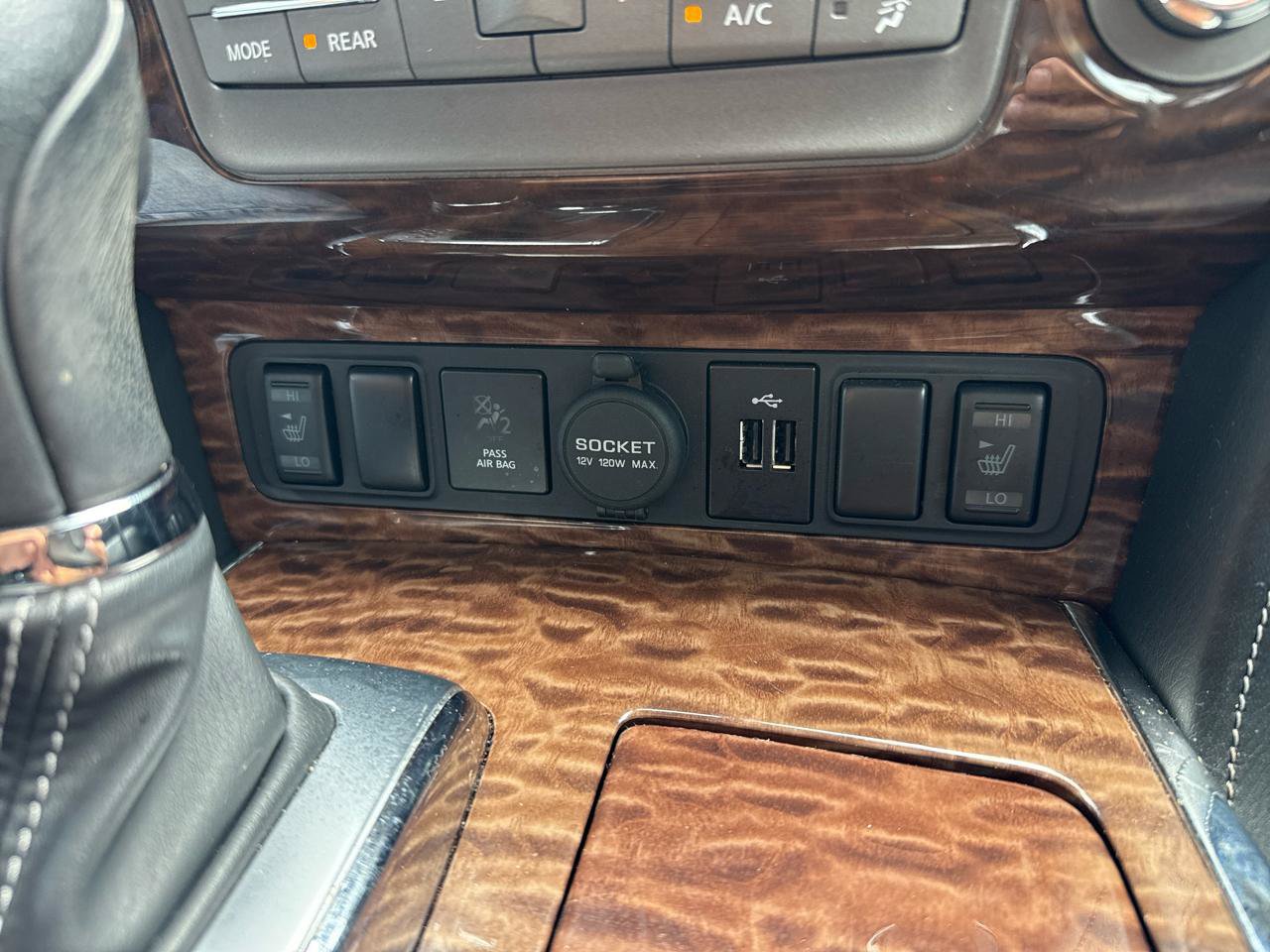 Used 2020 Nissan Armada SL w/ Premium Package RWD image 46