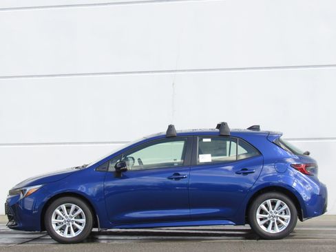 New 2026 Toyota Corolla SE FWD image 4