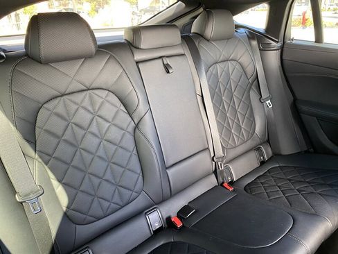 Used 2023 BMW X6 xDrive40i w/ M Sport Package image 19