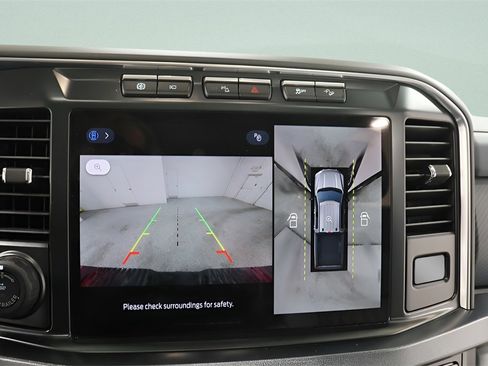 Used 2024 Ford F350 Limited w/ FX4 Off-Road Package image 16