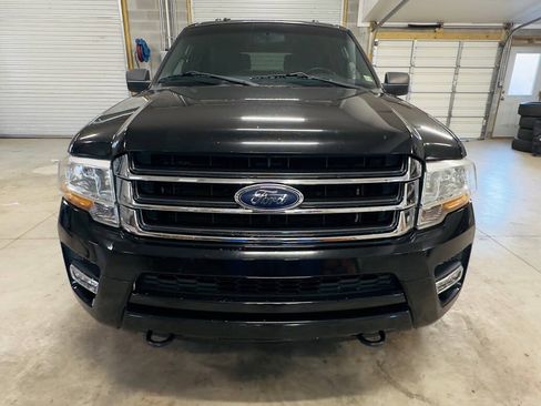 Used 2017 Ford Expedition XLT AWD/4WD image 9