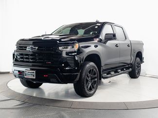 Used 2025 Chevrolet Silverado 1500 LT Trail Boss w/ Convenience Package II AWD/4WD video 3