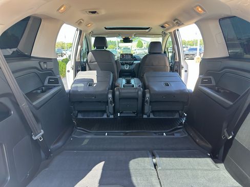 Used 2025 Honda Odyssey EX-L image 38