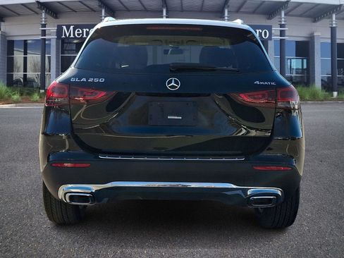 Used 2022 Mercedes-Benz GLA 250 4MATIC image 5