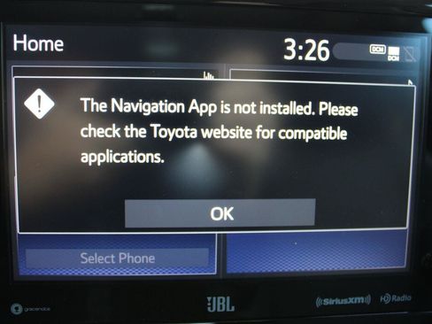 Used 2022 Toyota Corolla Cross XLE w/ Convenience Package FWD image 21