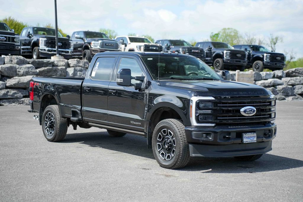 Used 2025 Ford F250 Platinum AWD/4WD image 3