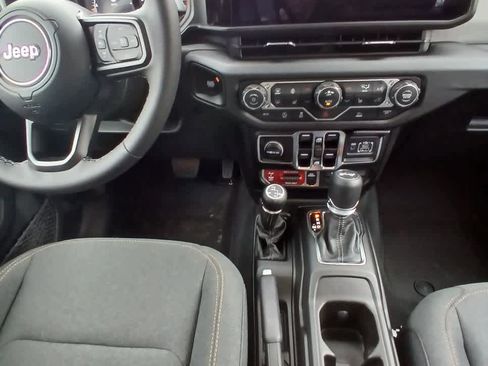 New 2026 Jeep Wrangler Unlimited Sport AWD/4WD image 19