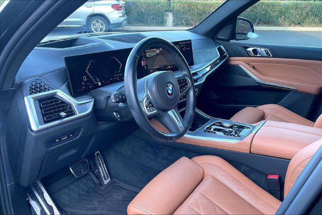 Certified 2024 BMW X5 xDrive40i w/ M Sport Package AWD/4WD image 14